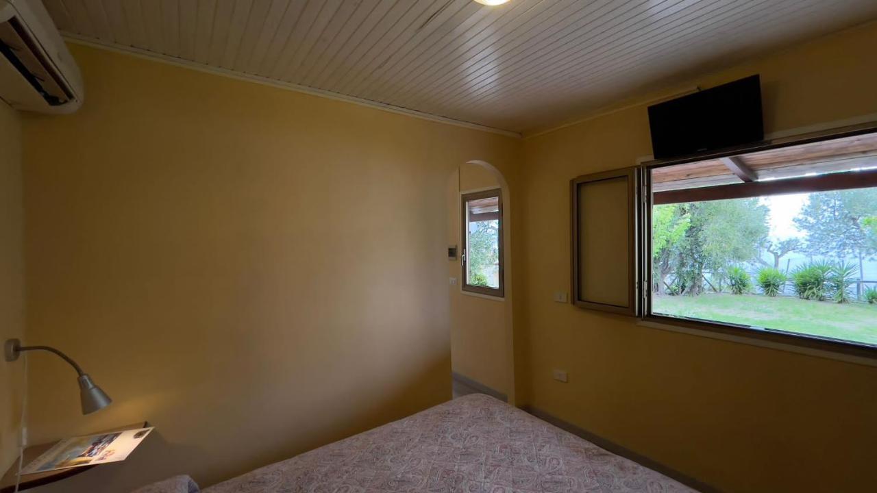 Villaggio Villa Lubrense マッサ・ルブレンセ エクステリア 写真