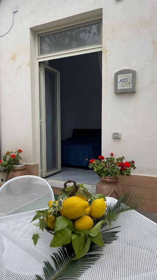 Villaggio Villa Lubrense マッサ・ルブレンセ エクステリア 写真