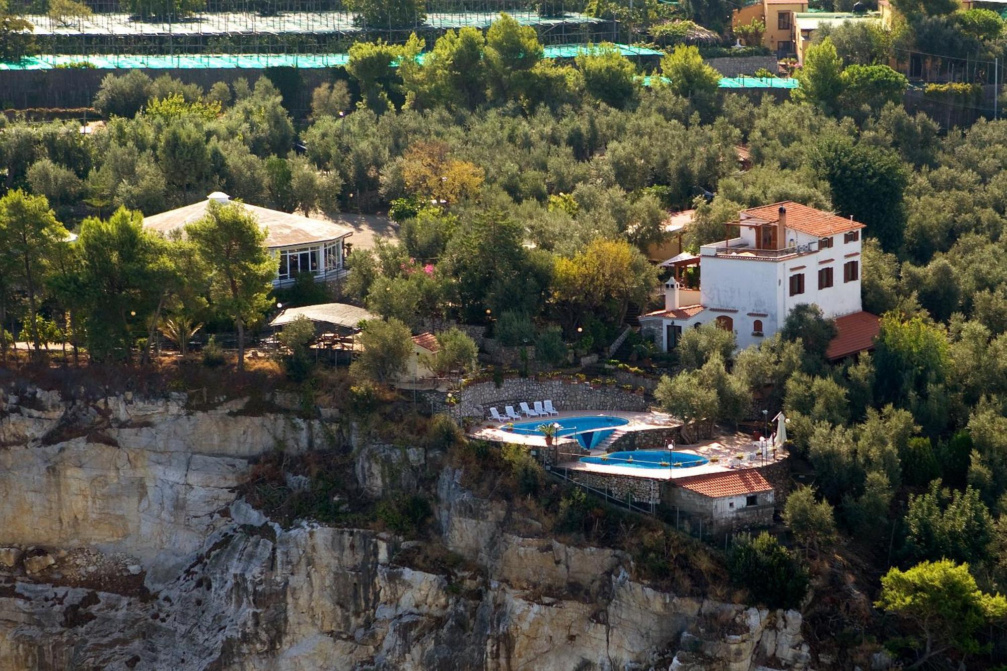 Villaggio Villa Lubrense マッサ・ルブレンセ エクステリア 写真