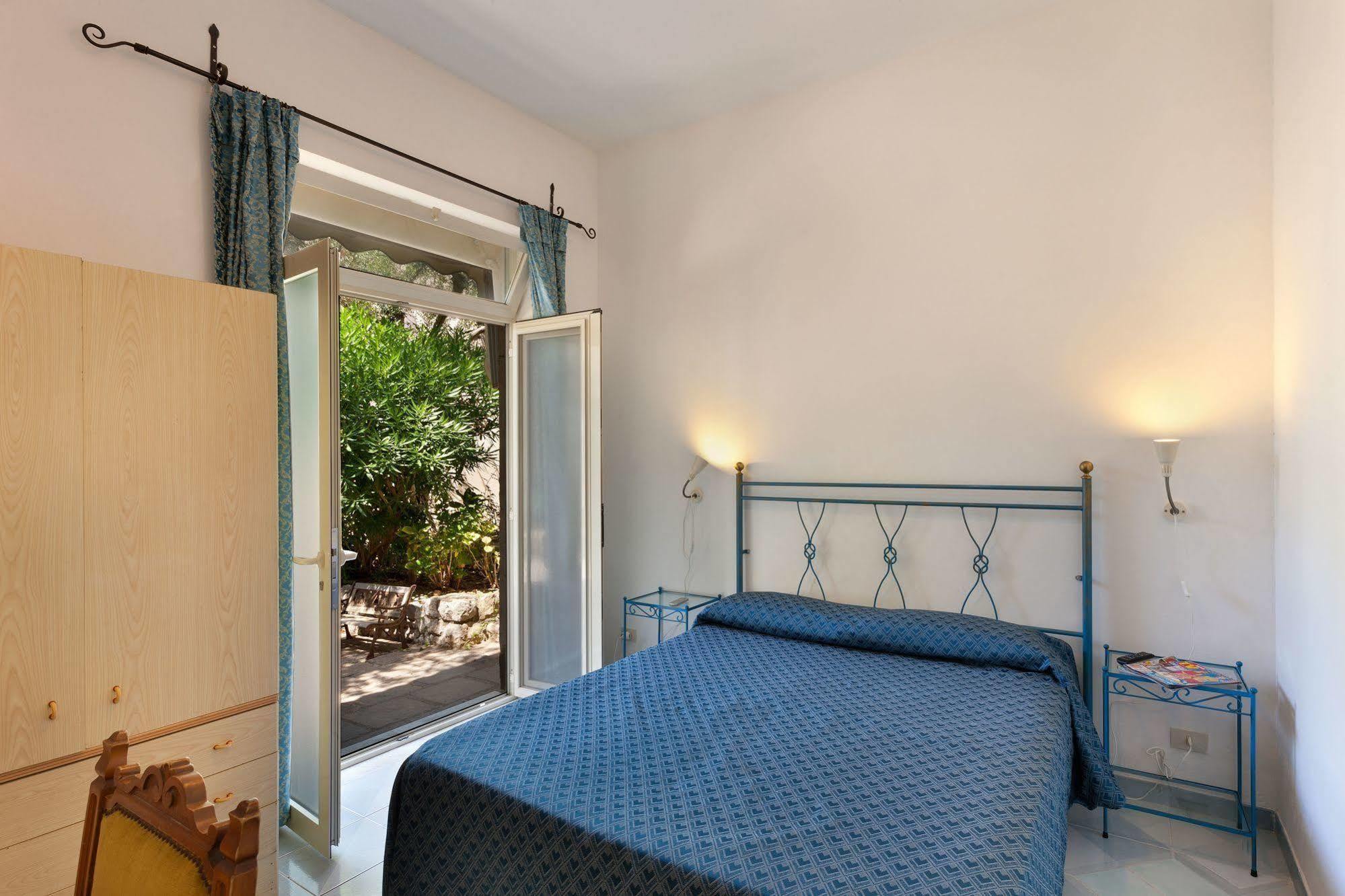 Villaggio Villa Lubrense マッサ・ルブレンセ エクステリア 写真